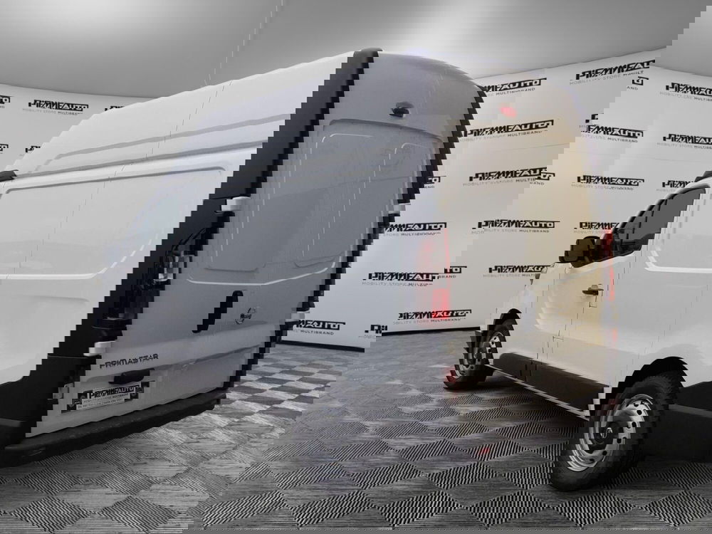 Nissan Primastar Furgone nuova a Parma (4)