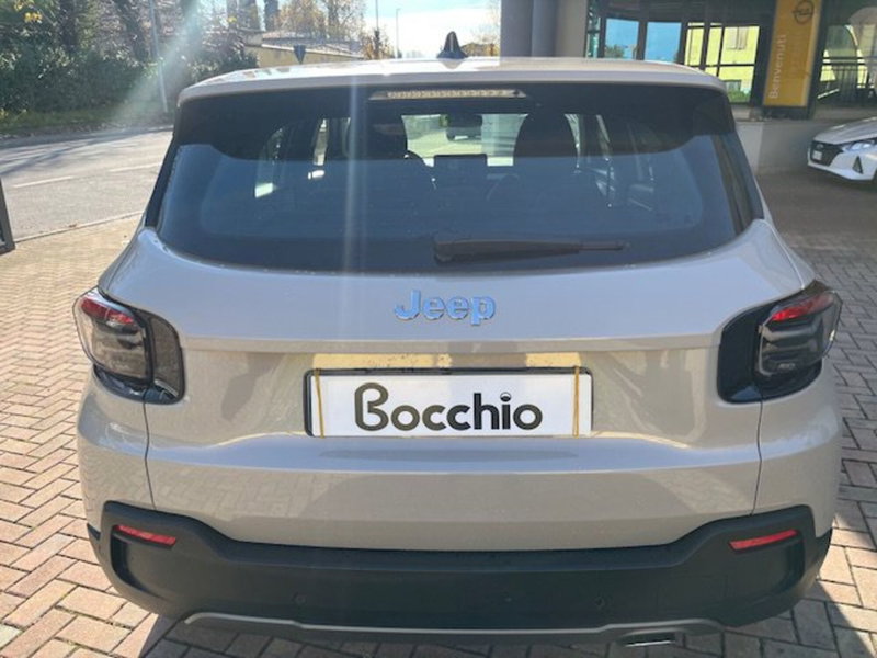 Jeep Avenger nuova a Brescia (10)