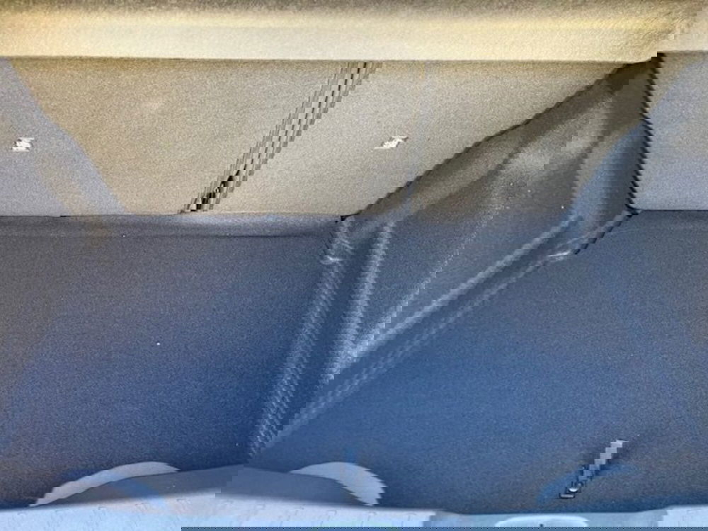 Jeep Avenger nuova a Brescia (12)