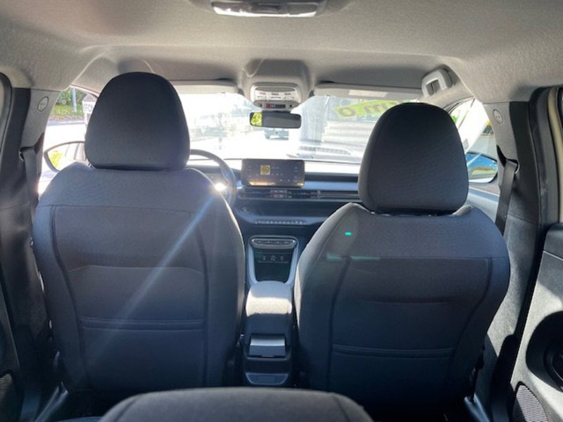 Jeep Avenger nuova a Brescia (14)