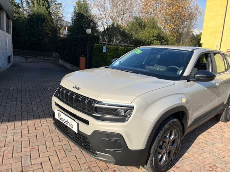 Jeep Avenger nuova a Brescia (2)