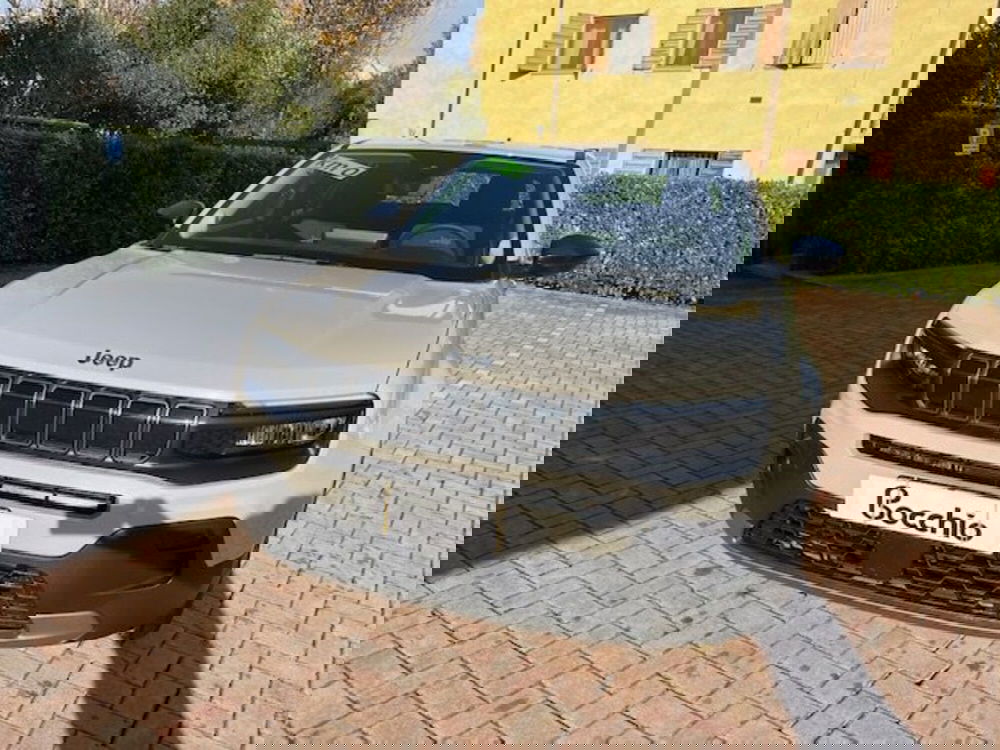 Jeep Avenger nuova a Brescia (3)