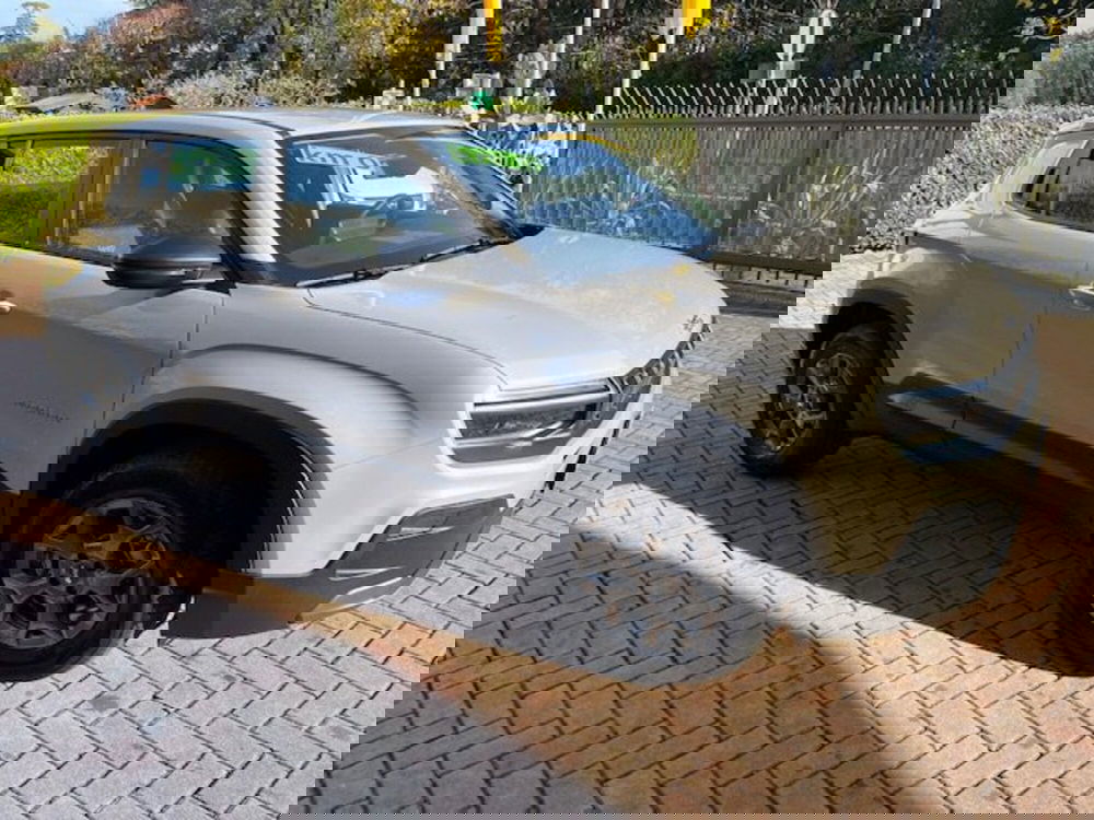 Jeep Avenger nuova a Brescia (7)