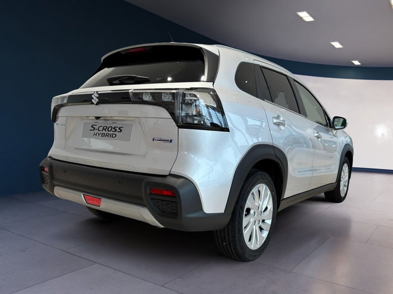 Suzuki S-Cross nuova a Milano (5)