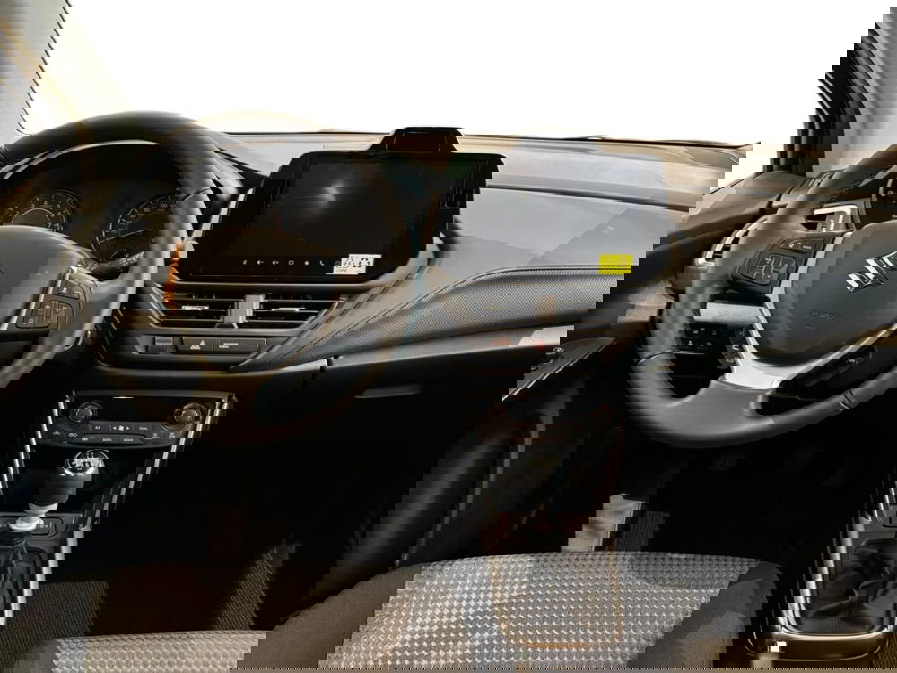 Suzuki S-Cross nuova a Milano (7)