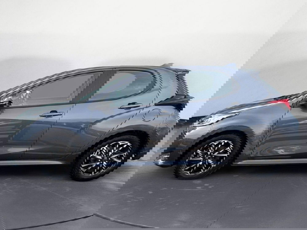 Toyota Yaris usata a Reggio Calabria (2)