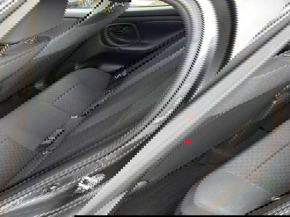 Toyota Yaris usata a Reggio Calabria (6)