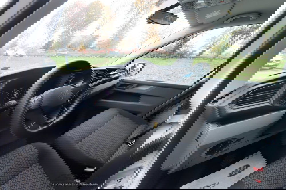 Volkswagen Veicoli Commerciali Caravelle usata a Bologna (11)