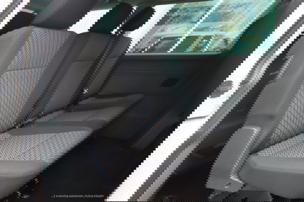 Volkswagen Veicoli Commerciali Caravelle usata a Bologna (6)