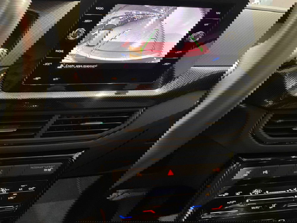 Volkswagen T-Cross usata a Genova (14)