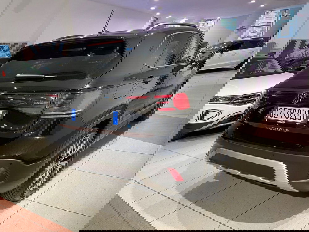 Volkswagen T-Cross usata a Genova (6)