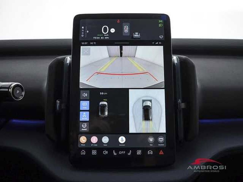 Volvo EX30 Cross Country nuova a Perugia (16)