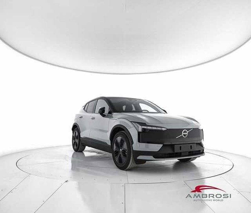 Volvo EX30 Cross Country nuova a Perugia (2)