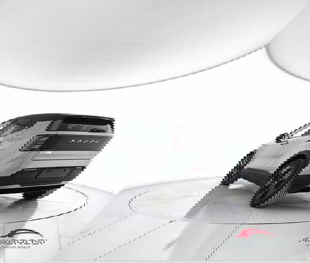 Volvo EX30 Cross Country nuova a Perugia (4)