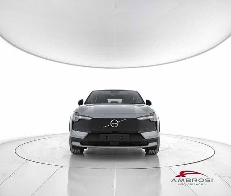 Volvo EX30 Cross Country nuova a Perugia (5)