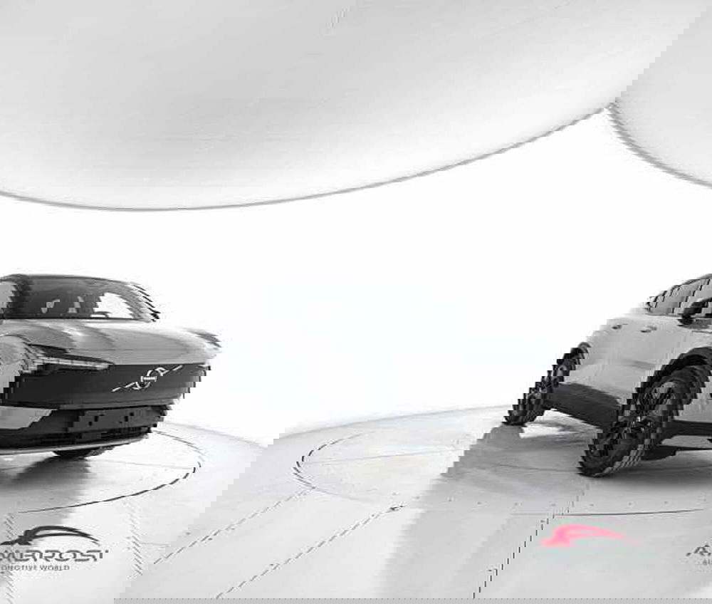 Volvo EX30 Cross Country nuova a Viterbo (2)