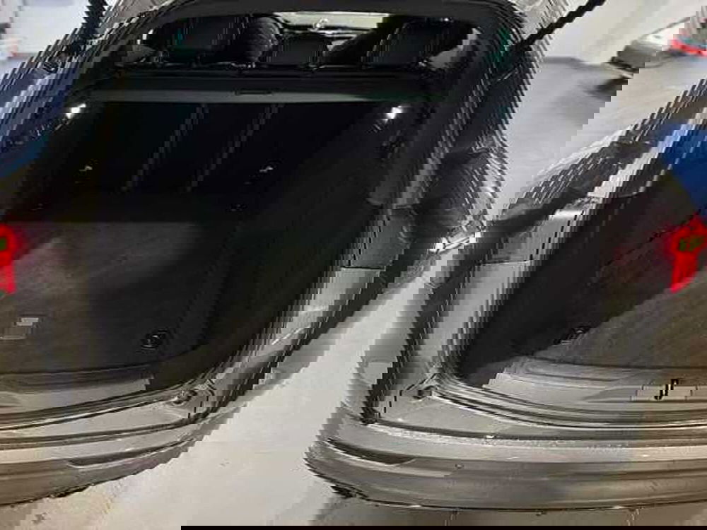 Maserati Grecale usata a Genova (14)