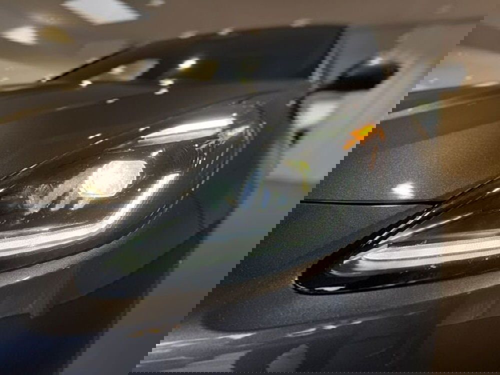 Maserati Grecale usata a Genova (6)