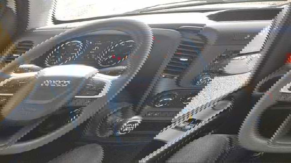 Iveco Daily Furgone usata a Firenze (15)