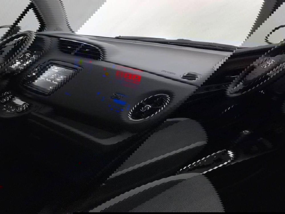 Toyota Yaris usata a Torino (11)