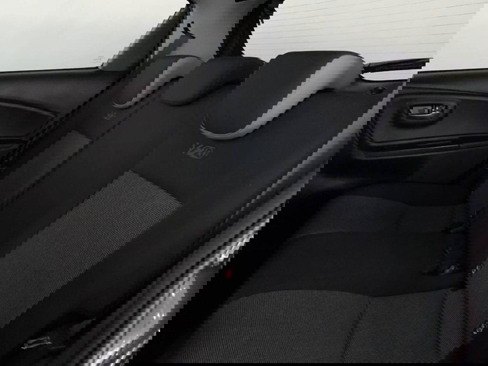 Toyota Yaris usata a Torino (14)