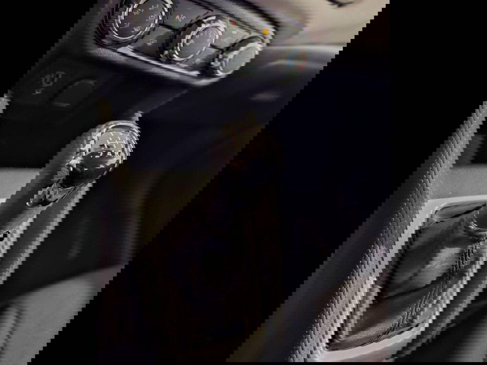 Nissan Micra usata a Torino (8)