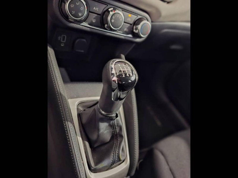 Nissan Micra usata a Torino (8)