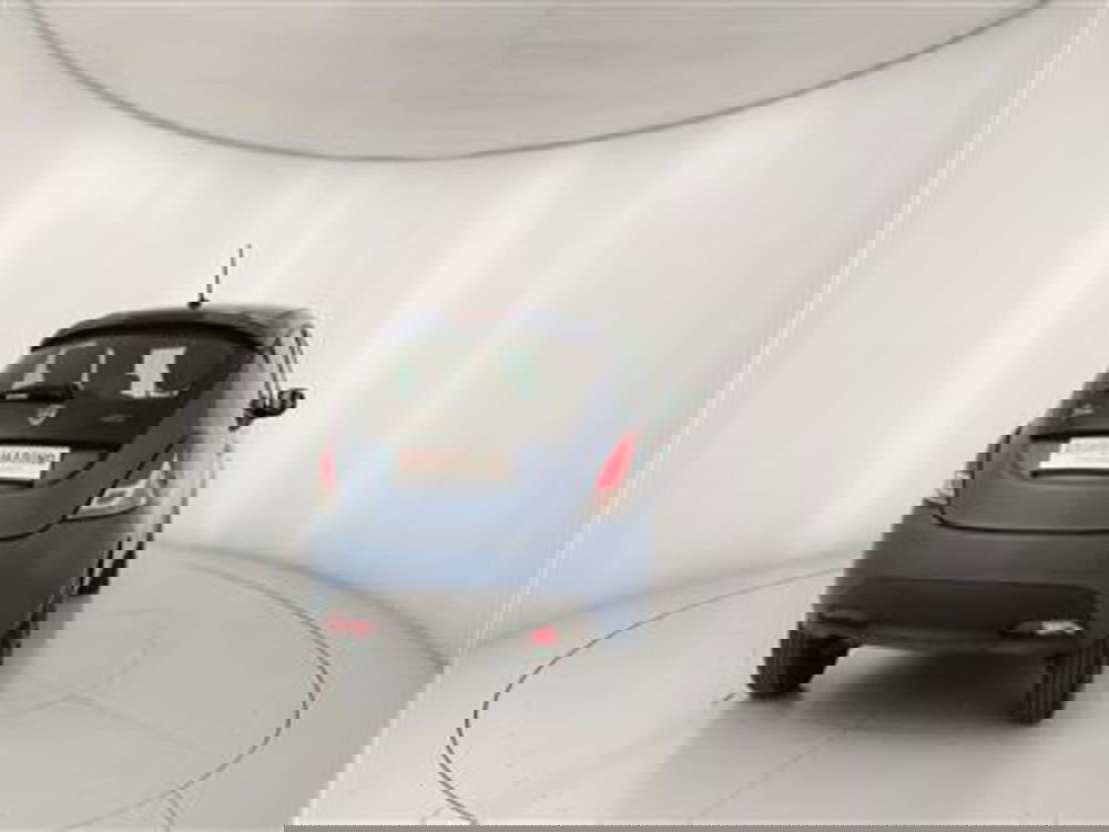 Lancia Ypsilon usata a Bari (6)