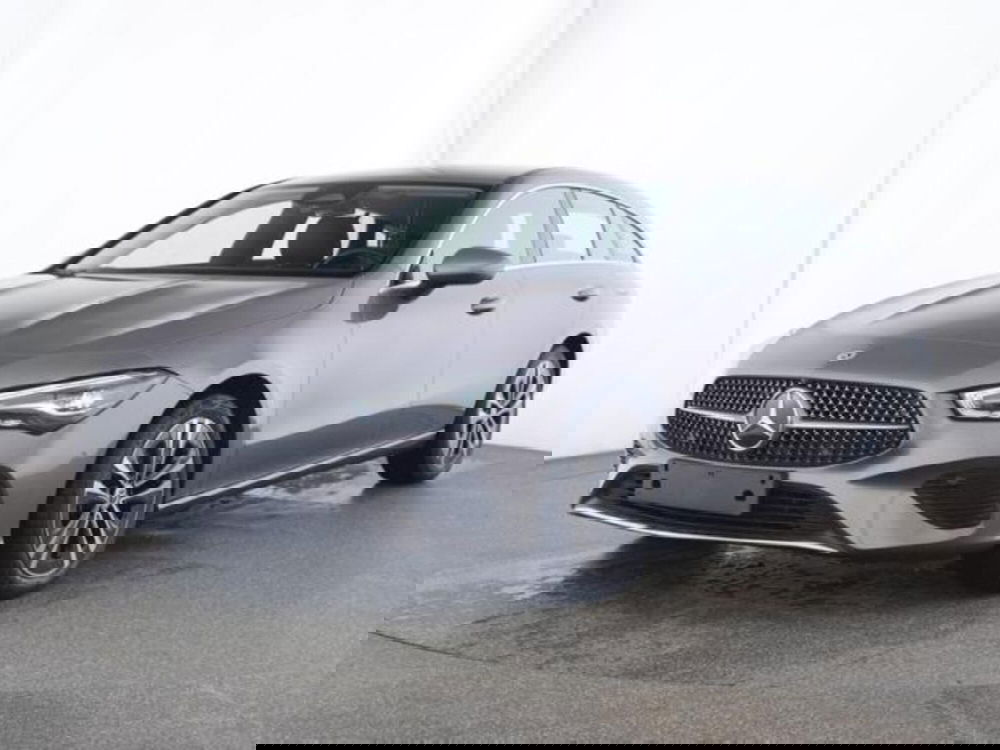 Mercedes-Benz CLA Shooting Brake usata a Milano