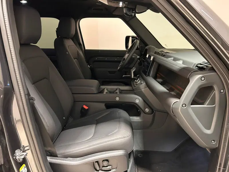 Land Rover Defender usata a Napoli (3)