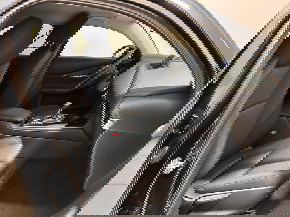 Mazda CX-30 nuova a Napoli (3)