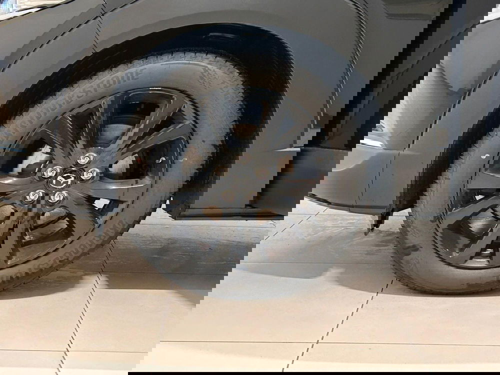 Mazda CX-30 nuova a Napoli (9)