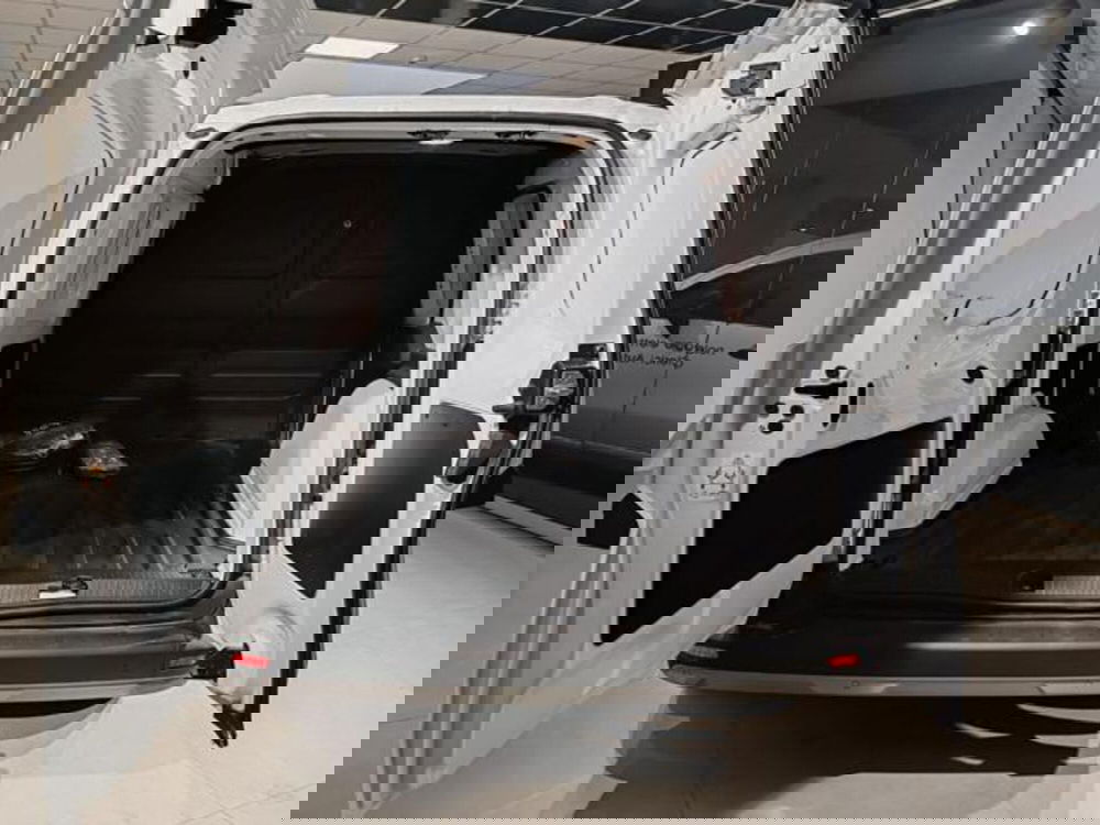 Nissan Townstar nuova a Como (11)