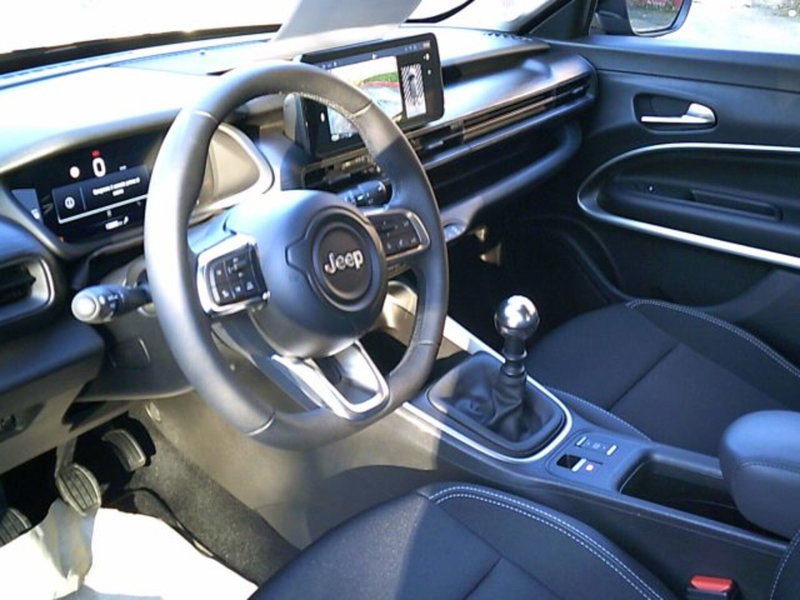 Jeep Avenger usata a Novara (6)