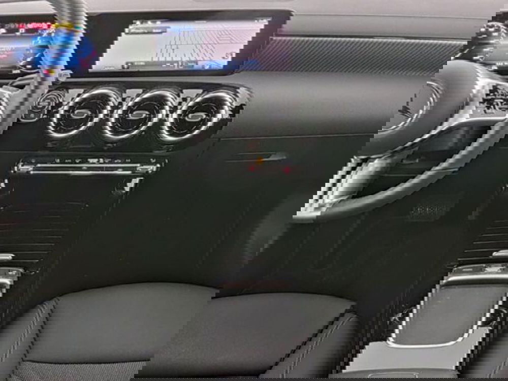 Mercedes-Benz CLA usata a Milano (5)