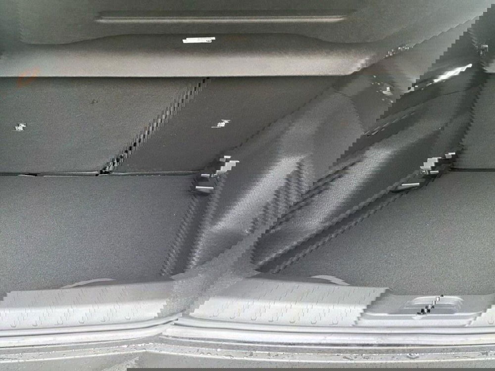 Jeep Avenger nuova a Torino (9)