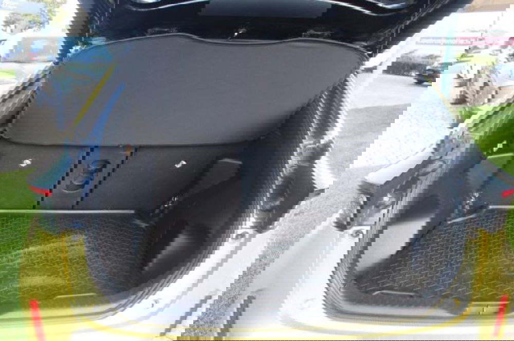 Toyota Yaris Cross usata a Roma (11)