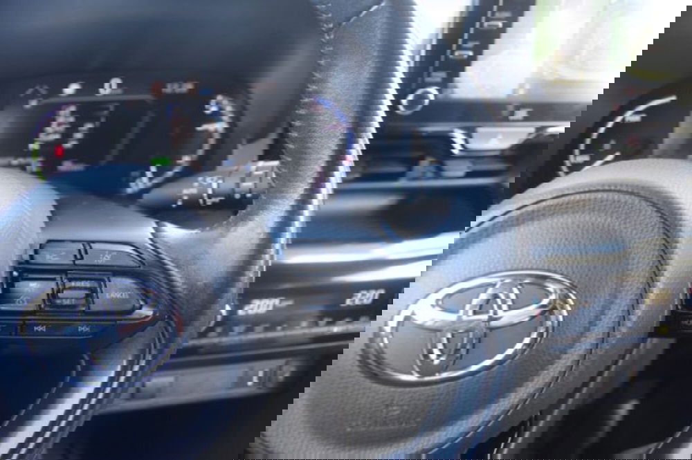 Toyota Yaris Cross usata a Roma (20)