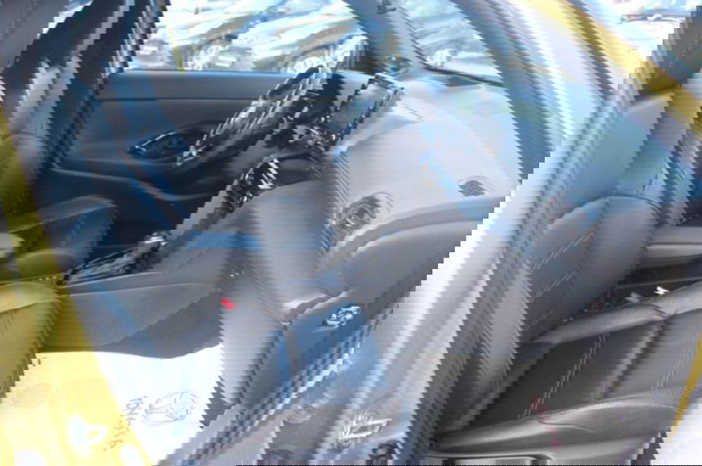 Toyota Yaris Cross usata a Roma (7)