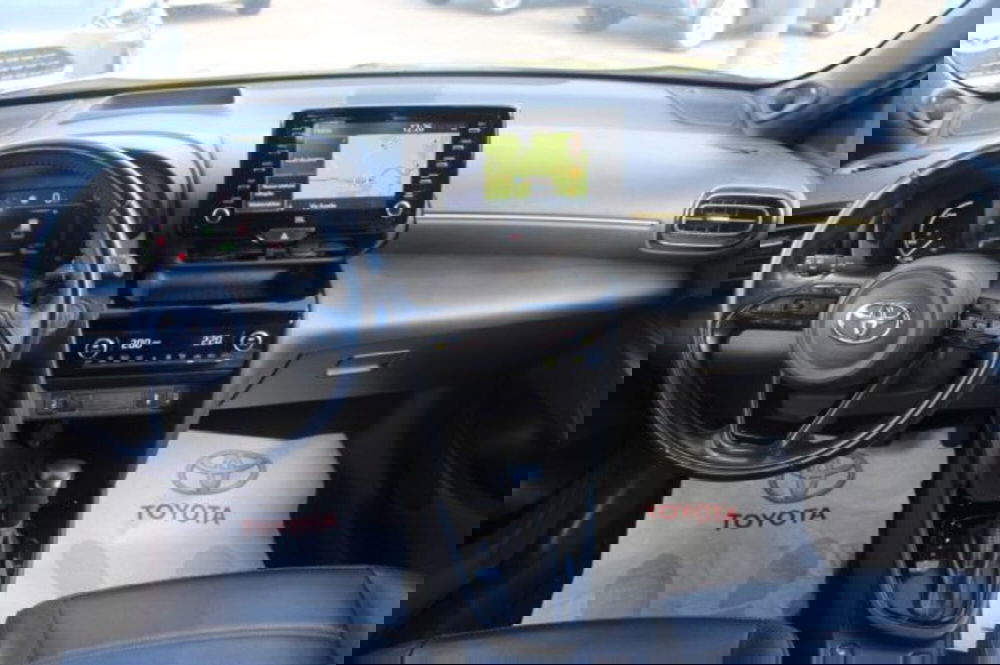 Toyota Yaris Cross usata a Roma (8)