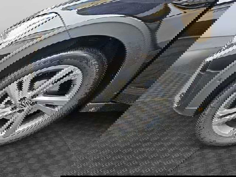 Volkswagen Taigo usata a Lecco (14)