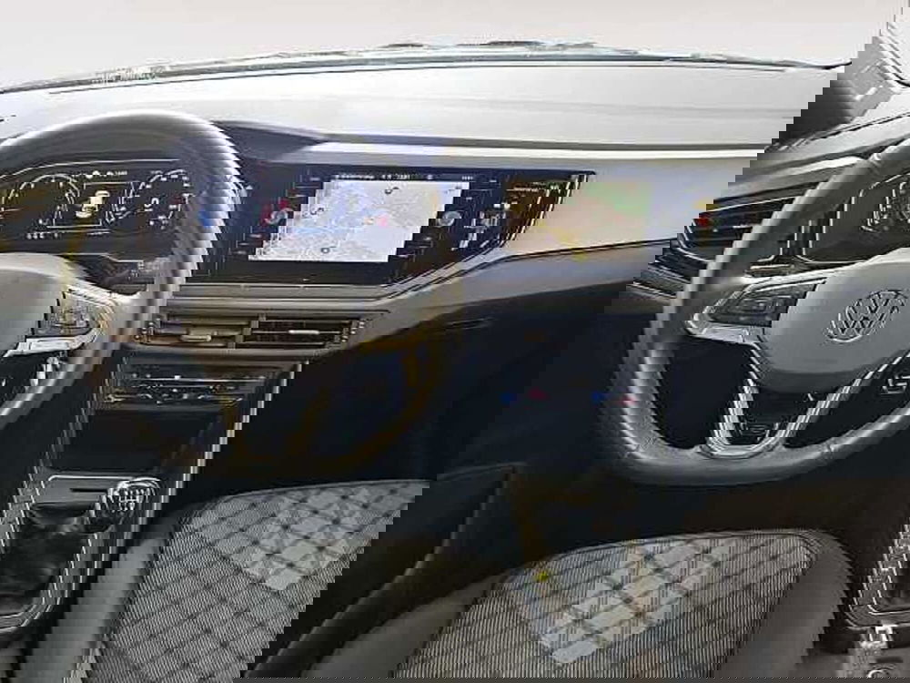 Volkswagen Taigo usata a Lecco (9)