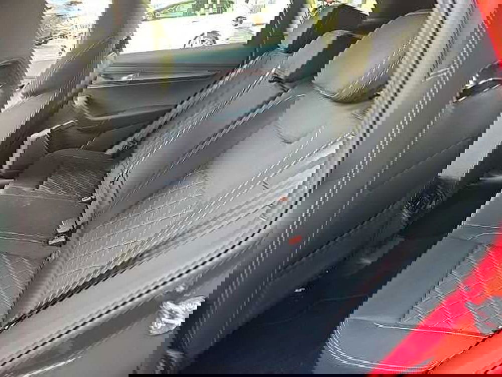 Skoda Karoq usata a Lecco (12)