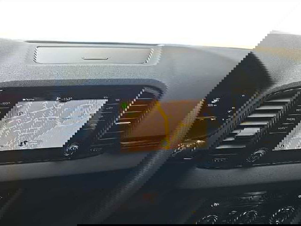 Skoda Karoq usata a Lecco (15)