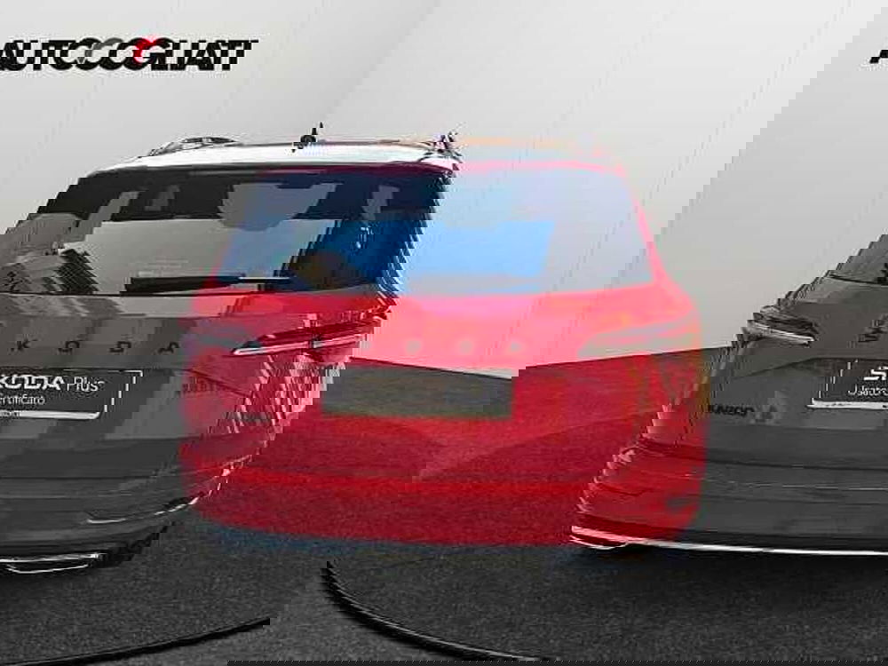 Skoda Karoq usata a Lecco (7)