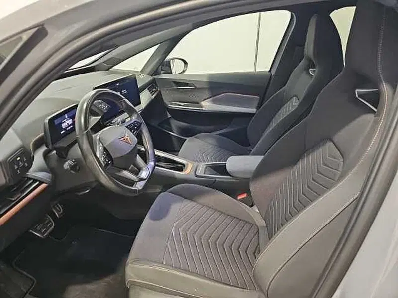 Cupra Born usata a Lecco (19)