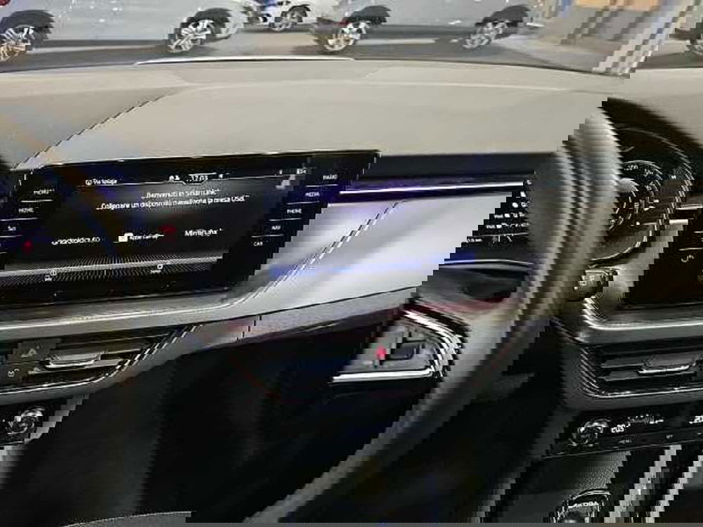 Skoda Kamiq usata a Lecco (9)