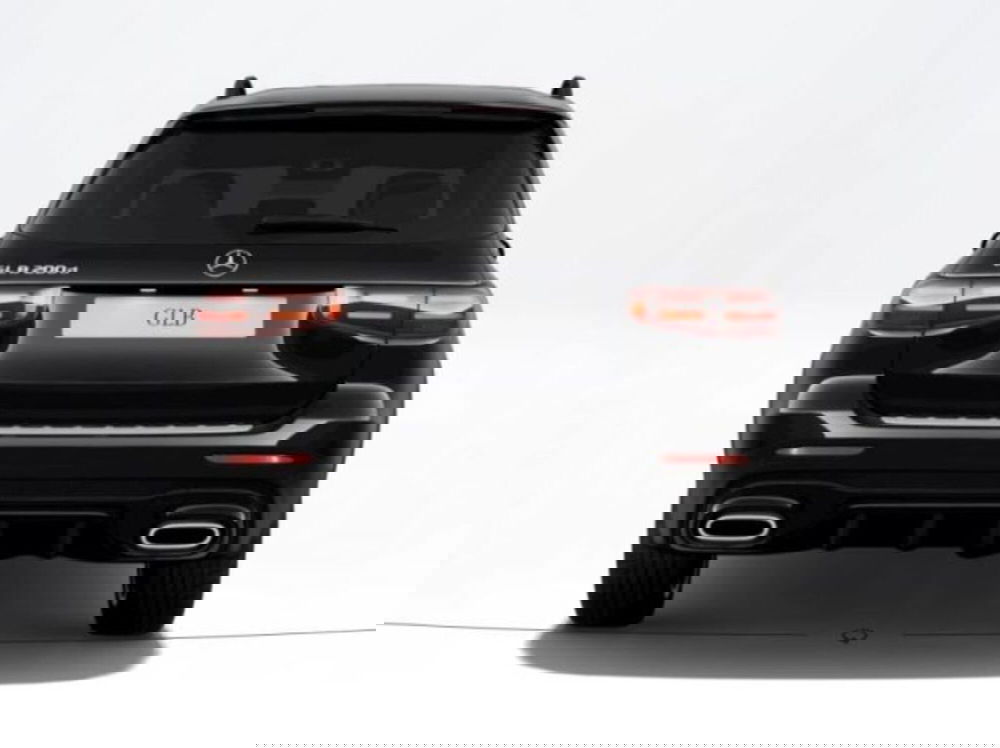 Mercedes-Benz GLB nuova a Verona (4)