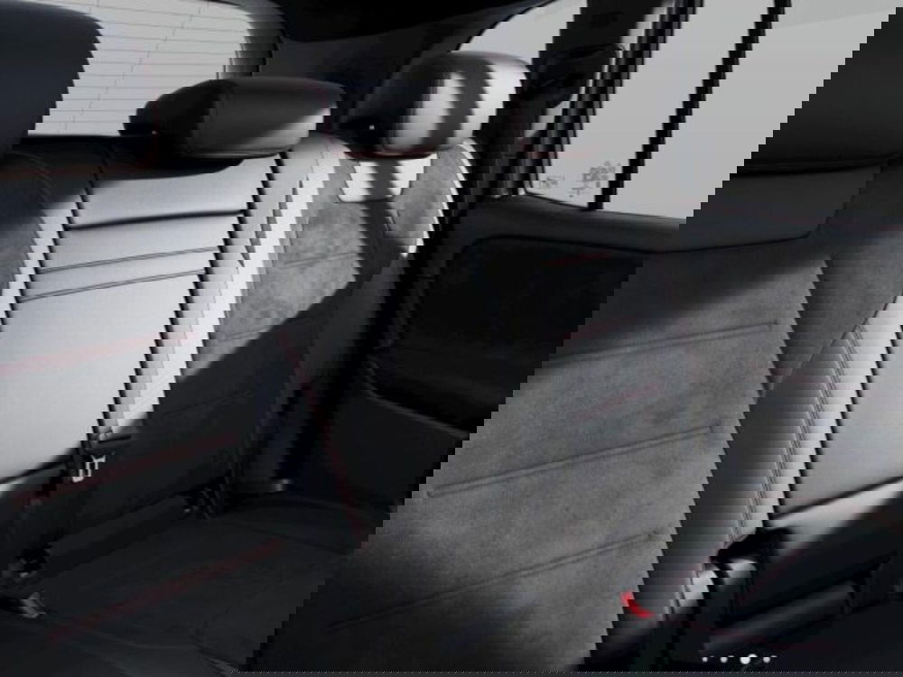 Mercedes-Benz EQB nuova a Verona (7)