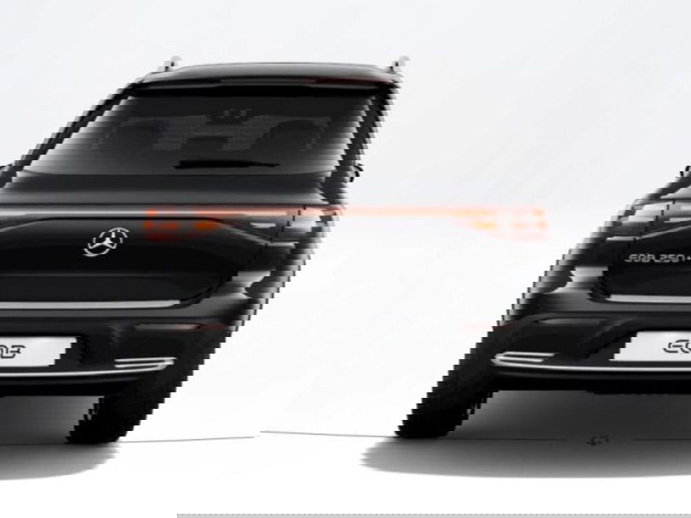 Mercedes-Benz EQB nuova a Verona (4)